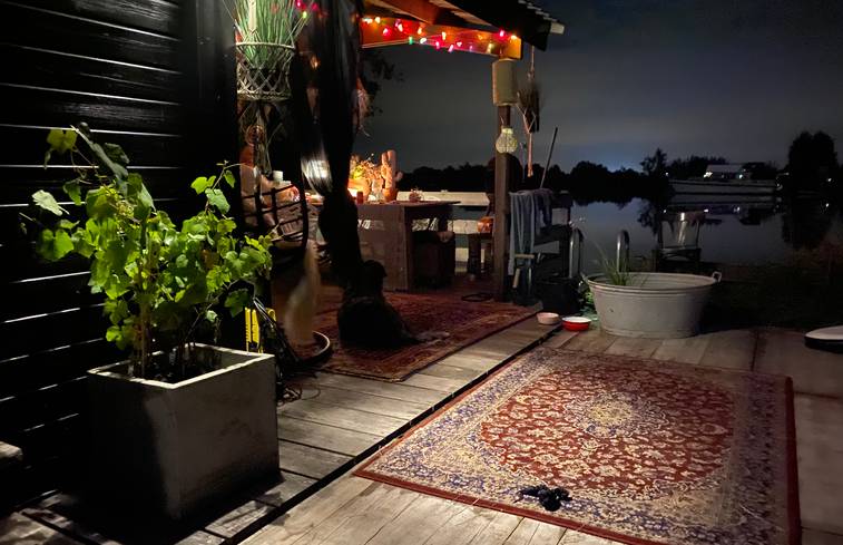 Spend the night in Utrecht - Sustainaway `hut 2