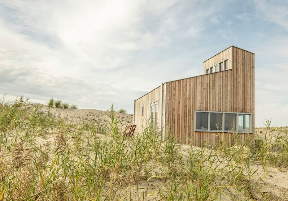 overnachten in Nederland - Sustainaway tiny house aan het water 1